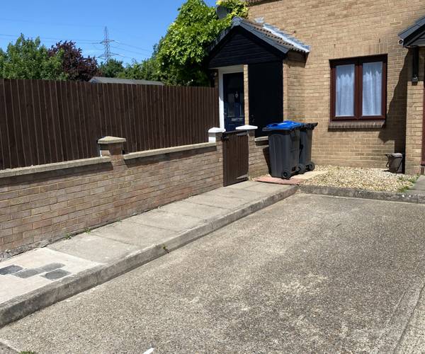 Parking on Sutherland Drive, SW19
