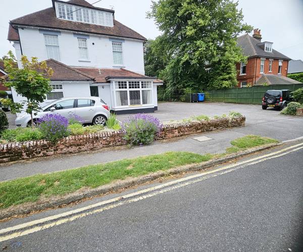 Westminster Road, BH13