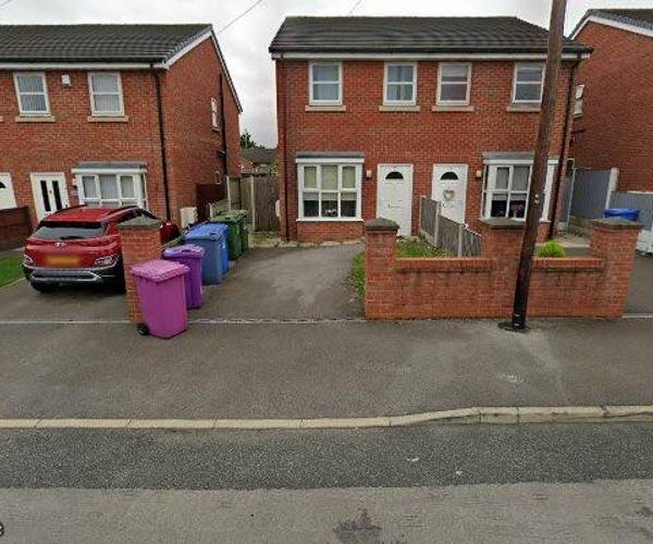 Red Rock Street, L6