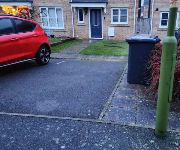 Parking on Shelley Close, WD6
