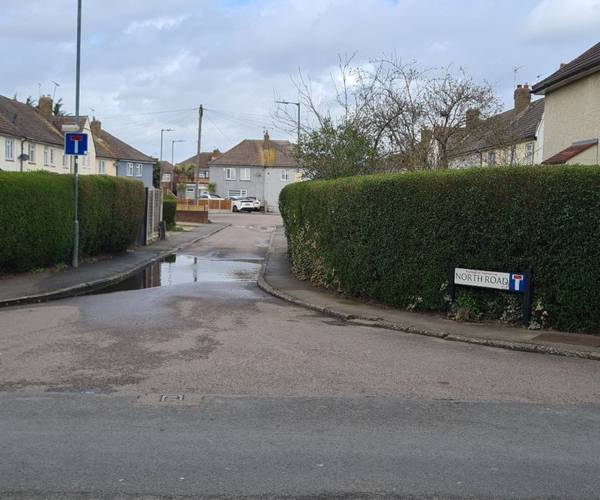 Parking on North Road, EN8