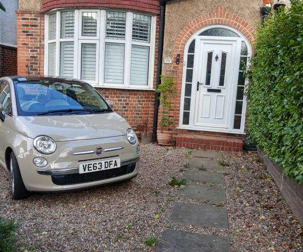 Parking on Cleveland Road, W13