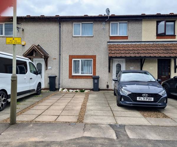Parking on Dane Street, LE3