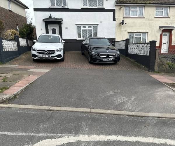 Manor Hill, BN2