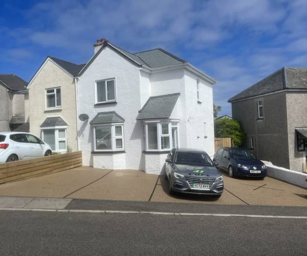 Parking on Treverbyn Road, TR26