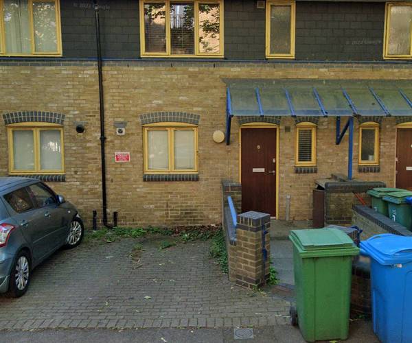 Parking on Porter Street, SE1