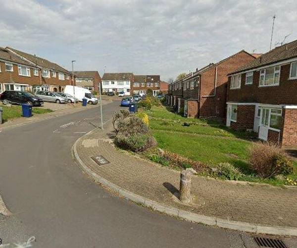 Parking on Howard Close, N11