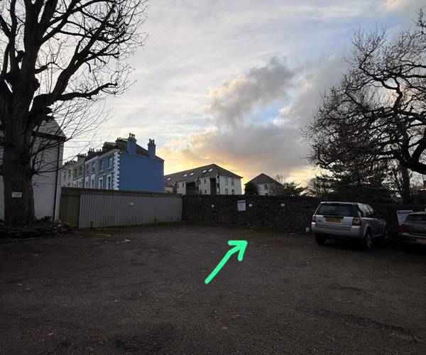 Parking on The Crescent, PL1