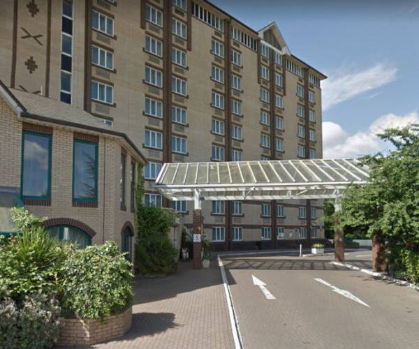 Holiday Inn Slough-Windsor Car Park