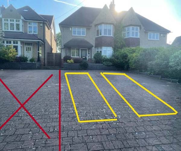 Parking on Queens Road, EN5