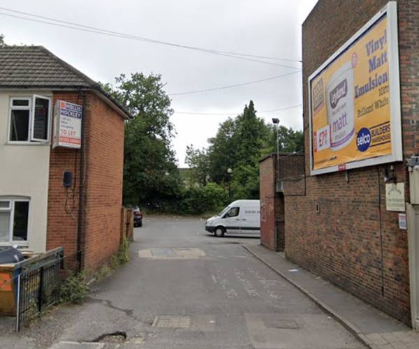 Oatsheaf Parade Car Park
