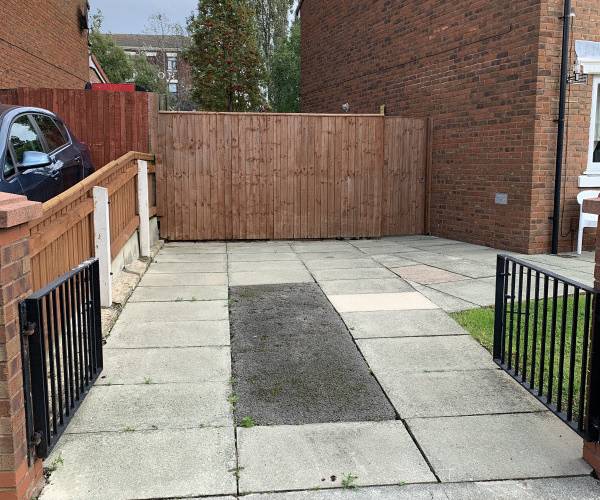 St. Josephs Crescent, L3