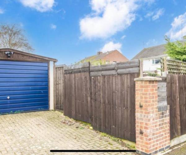 Parking on Wheatley Avenue, NN17