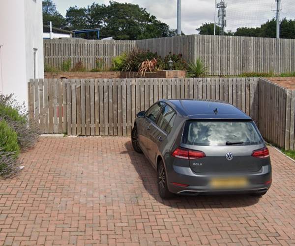 Parking on Roxholme Road, LS7