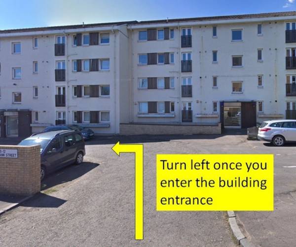 Parking on Thornbank Street, G3