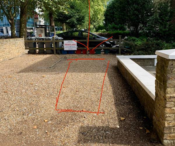 Chiswick High Road, W4