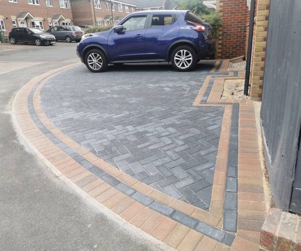 Parking on Woodbine Close, PO30