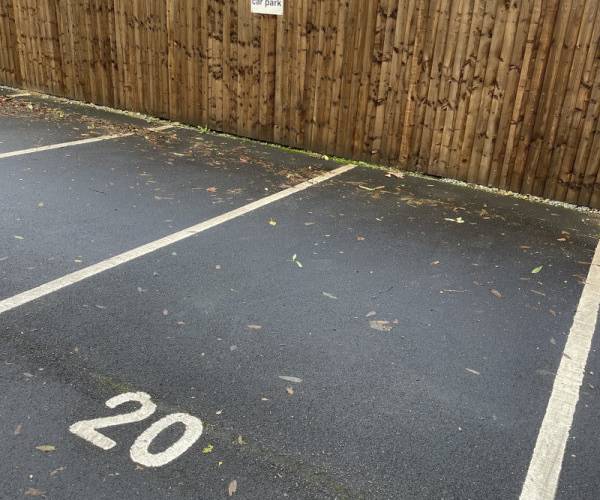 Parking on Wearhead Drive, SR4