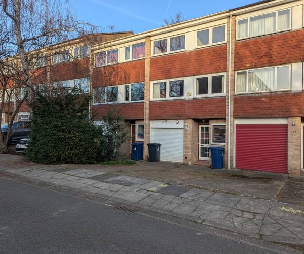 Elmcroft Close, W5