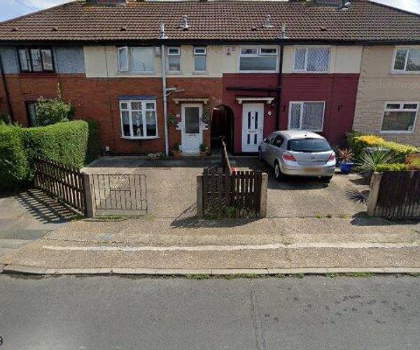 Parking on Spalding Avenue, YO30