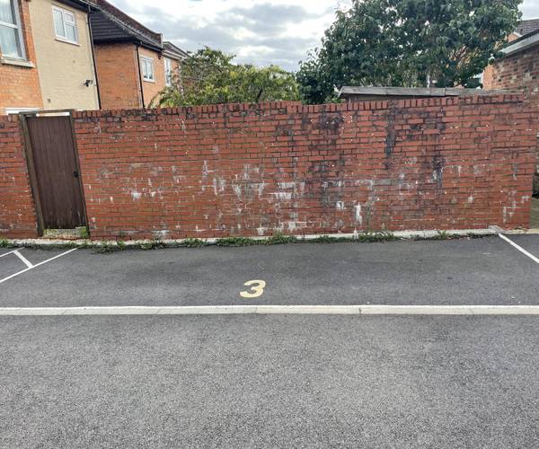 Parking on Cherry Orchard Lane, SP2