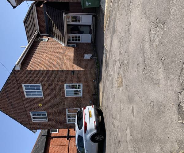Parking on Botley Road, SO30