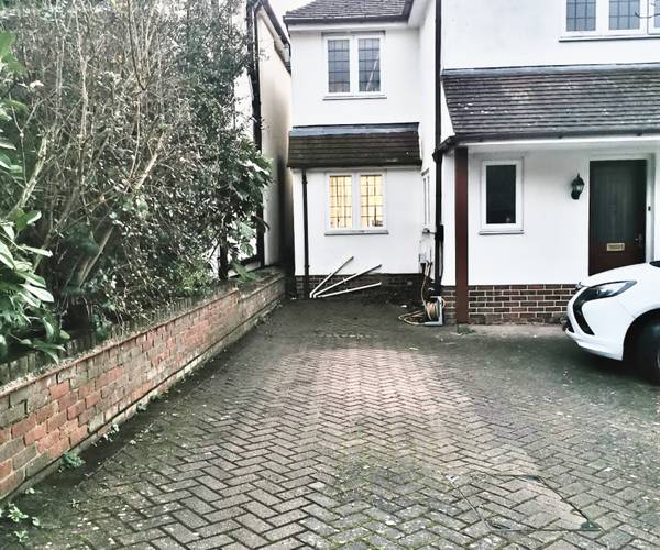Parking on Sandfield Road, OX3