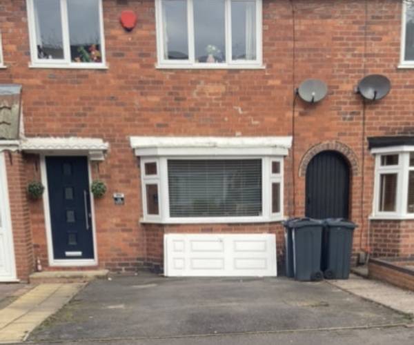 Parking on Bradfield Road, B42