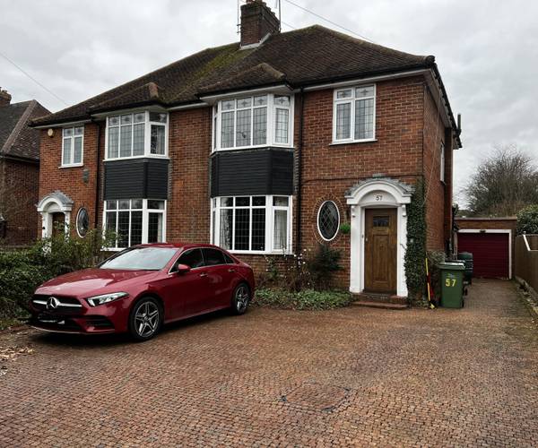 Parking on St. Johns Road, RG14
