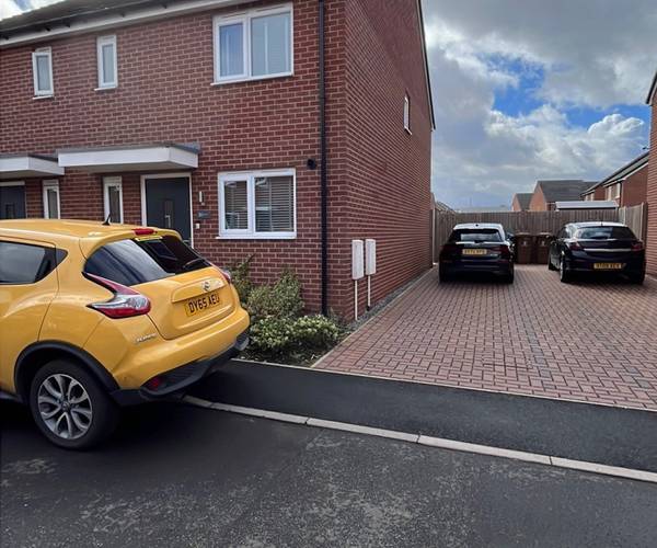Parking on John Ritchie Street, ST4