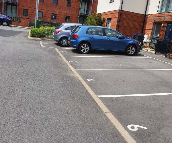 Parking on Liberty Mews, B15