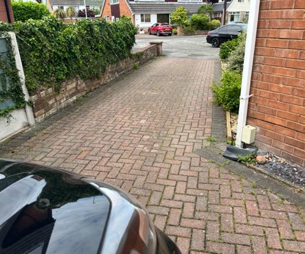 Parking on Bredon Close, FY8
