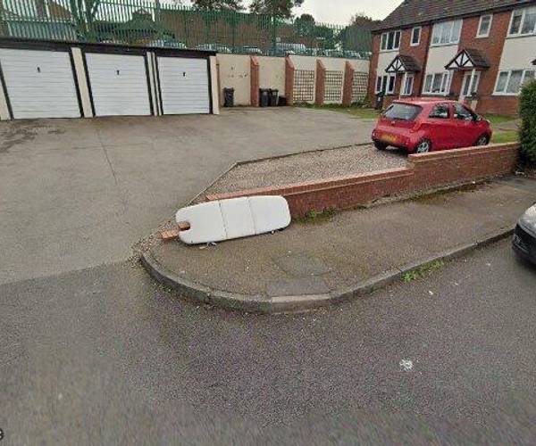 Parking on Haywards Close, B23