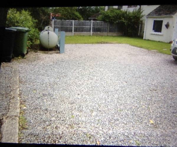 Parking on Ifield Road, RH6