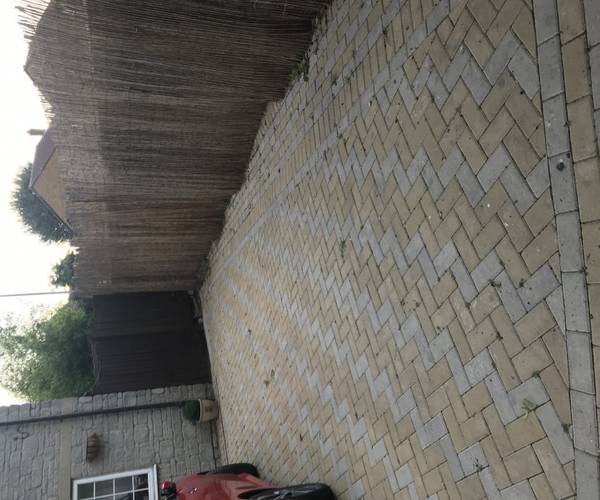 Cooks Close, BS32