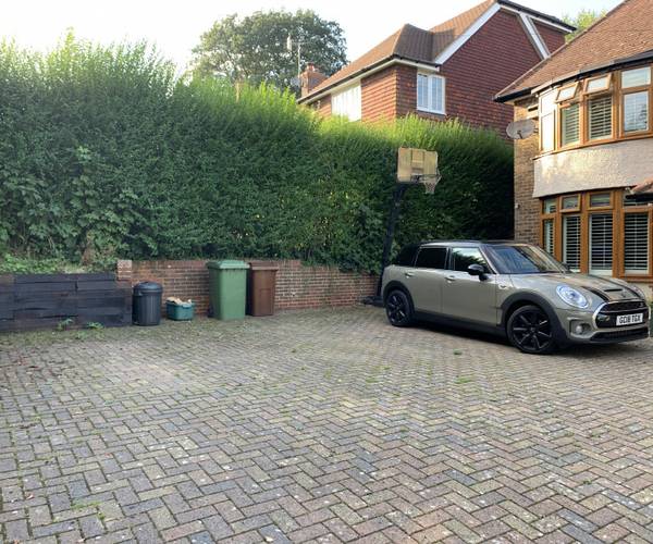 Parking on Roedean Road, TN2