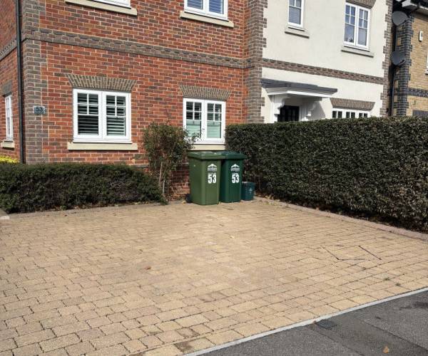 Parking on Leacroft, TW18