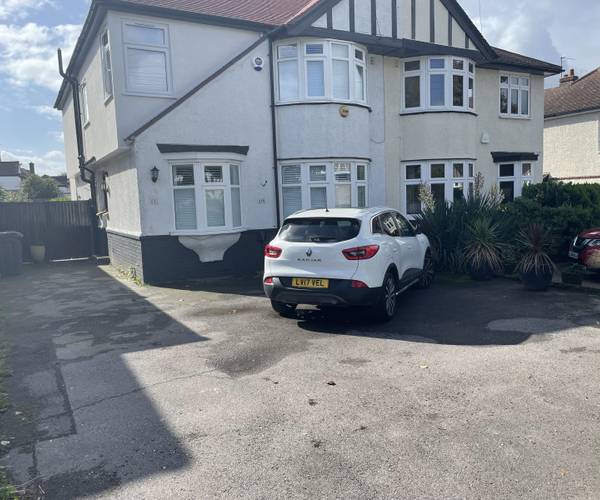 Parking on Southborough Lane, BR2