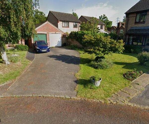 Belvedere Walk, RG41
