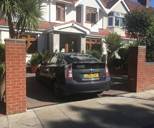 Parking on White Hart Lane, N17
