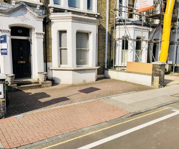 Parking on Disraeli Road, SW15