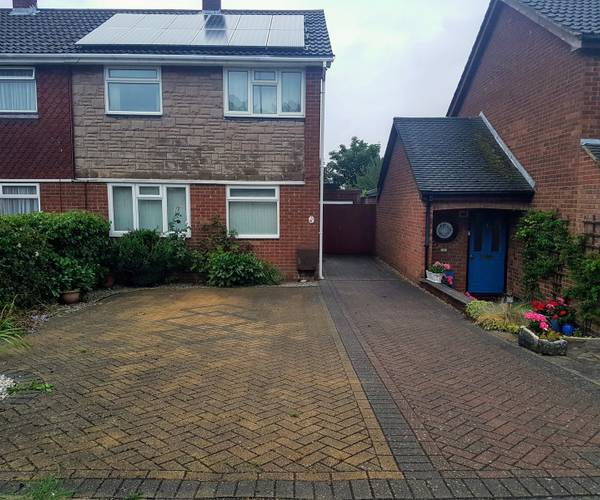 Parking on Archers Wells, MK3