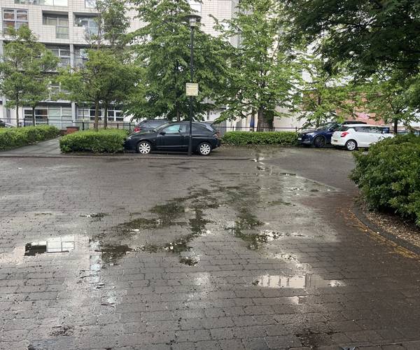 Parking on Great Bridgewater Street, M1