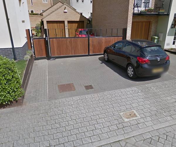 Parking on Penshurst Crescent, MK6