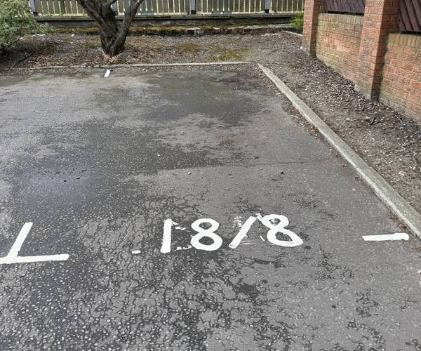 Parking on Hawkhill, EH7