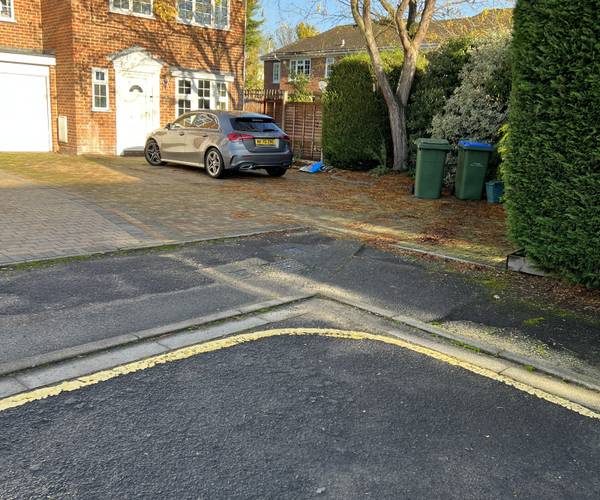 Parking on Mayfield Gardens, KT12
