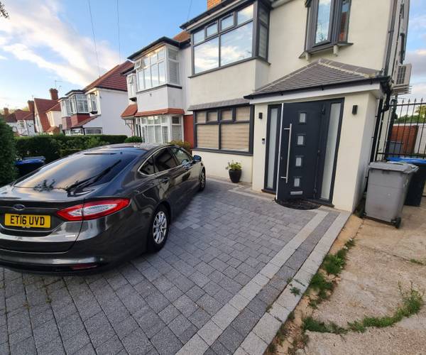 Parking on Nathans Road, HA0