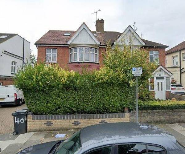 Prout Grove, NW10