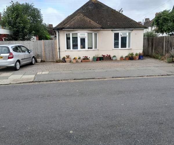 Parking on Applesham Way, BN41