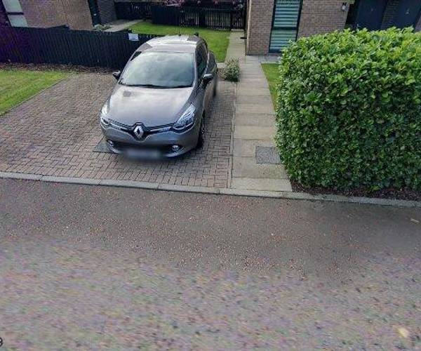 Parking on Manchester Place, G40